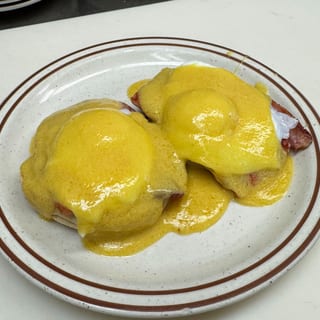 Eggs Benedict
