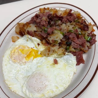 Corned Beef Hash Breakfast