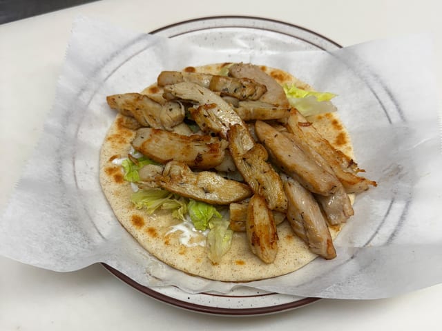 Grilled Chicken Pita
